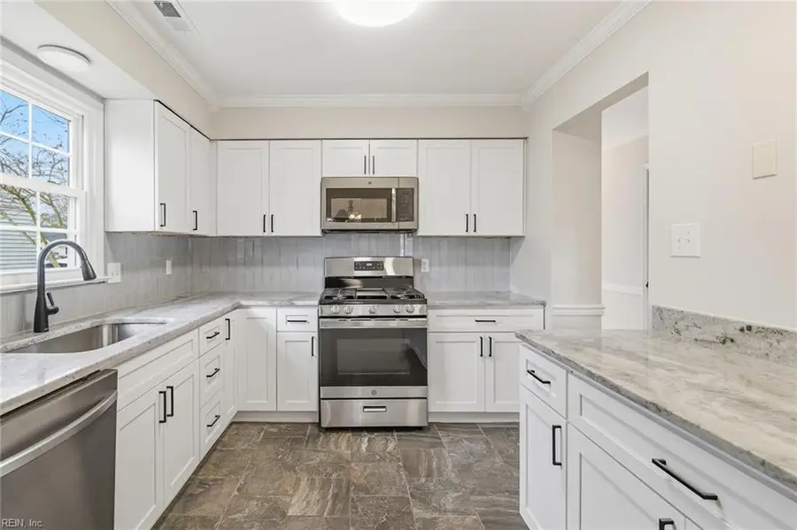 929 Pink Star Court, Virginia Beach, VA 23454 - Image #2