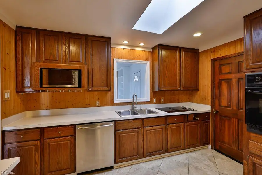 4204 Robbins Court, Virginia Beach, VA 23452 - Image #2