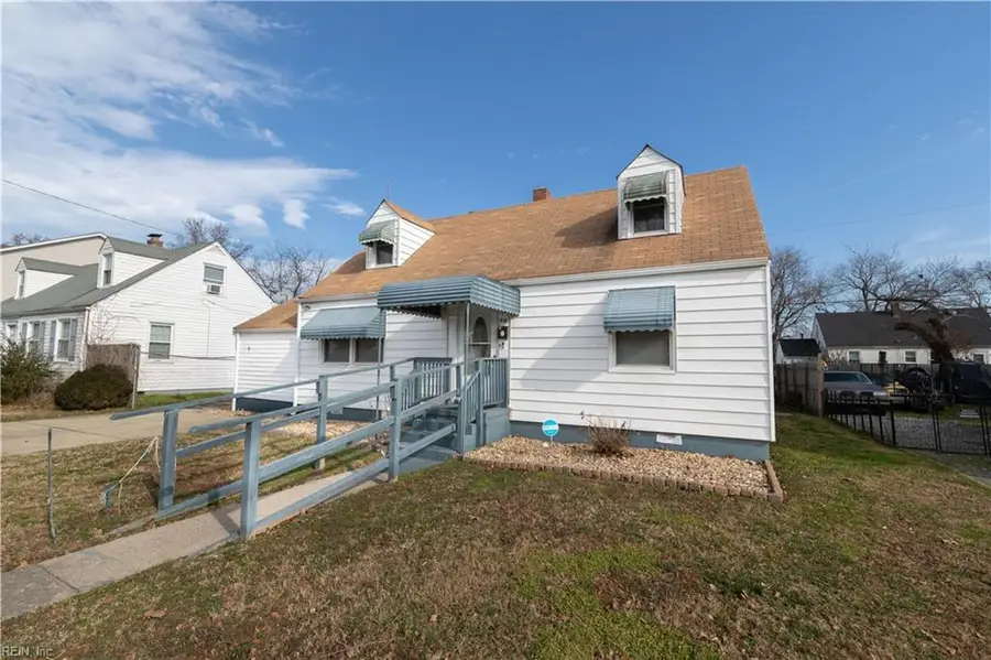 408 Seminole Rd, Hampton, VA 23661 - Image #2