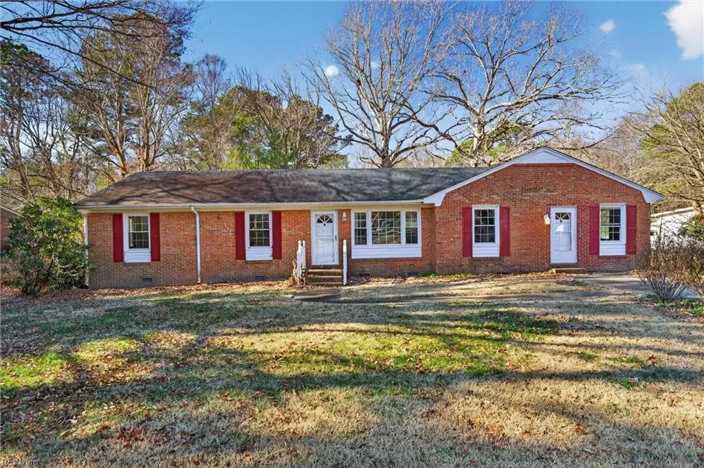 207 Beechwood Drive, Suffolk, VA 23434 - Image #1