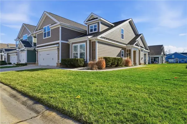 204 Thornwood Drive, Suffolk, VA 23435