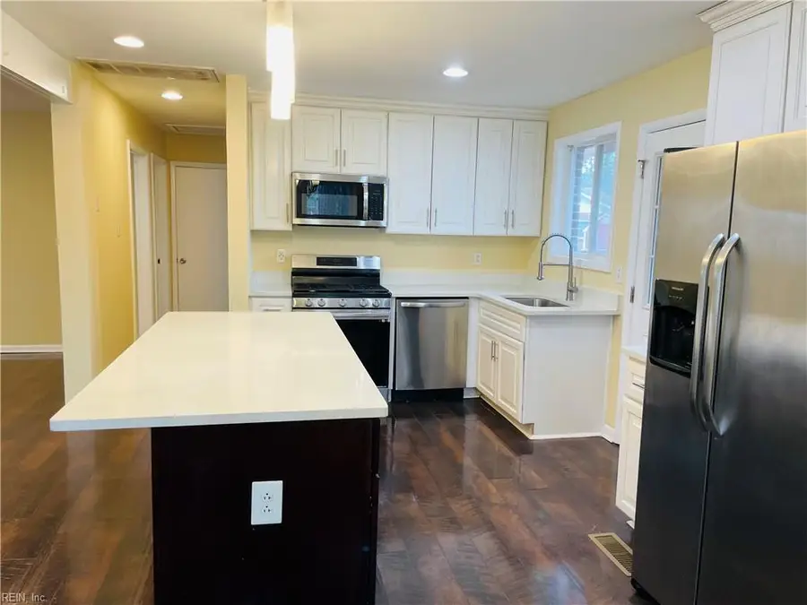 1511 Cavalier Boulevard, Portsmouth, VA 23701 - Image #3