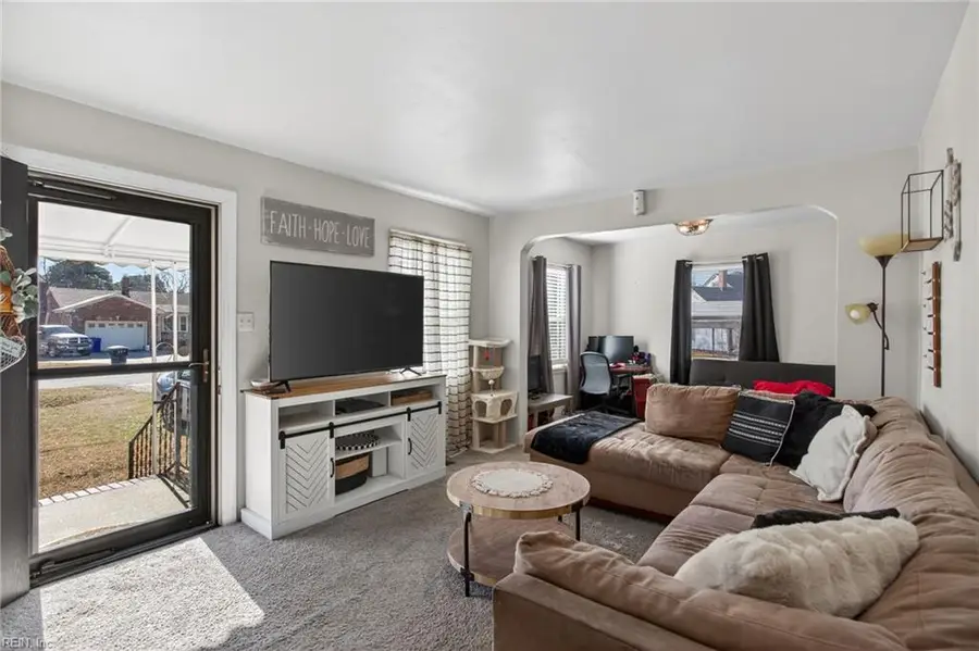 122 Lamper Road, Portsmouth, VA 23701 - Image #2