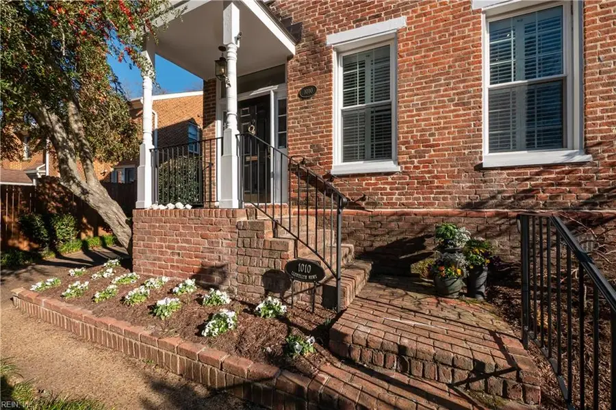 1010 Llewellyn Mews, Norfolk, VA 23507 - Image #2
