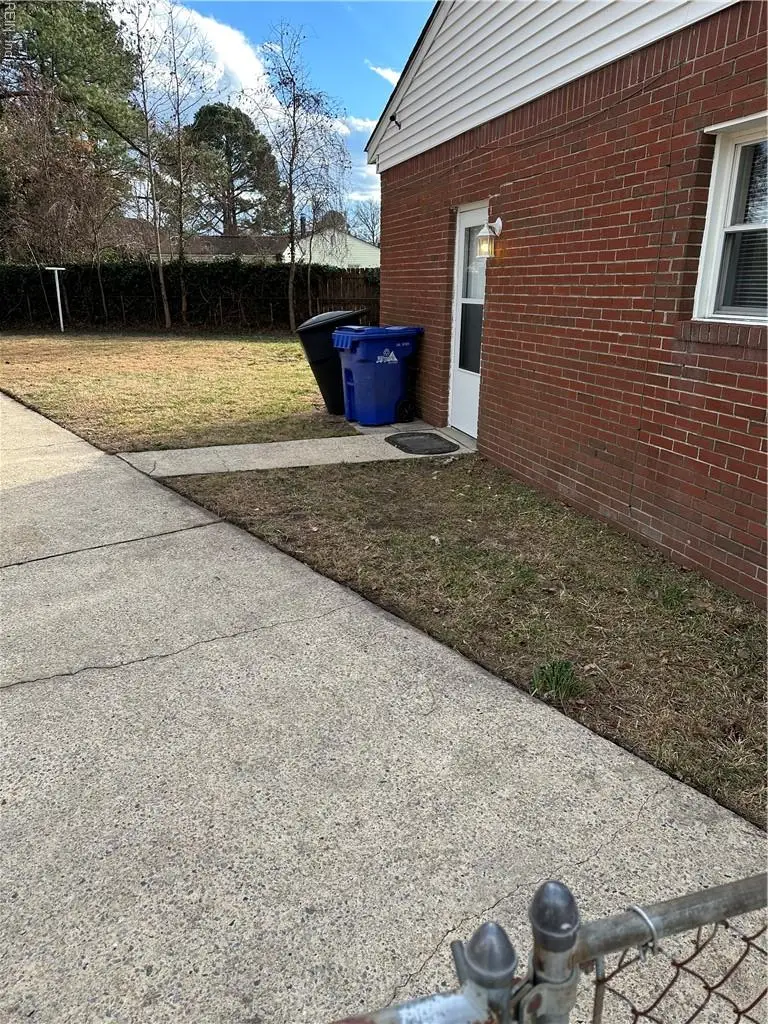 4 Broda Court, Portsmouth, VA 23701 - Image #3