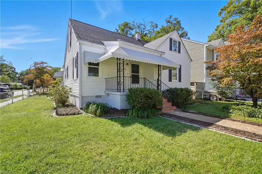 1215 Warwick Avenue, Norfolk, VA 23503 - Image #2