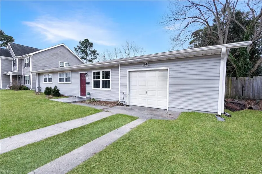 113 Commonwealth Avenue, Chesapeake, VA 23325 - Image #2