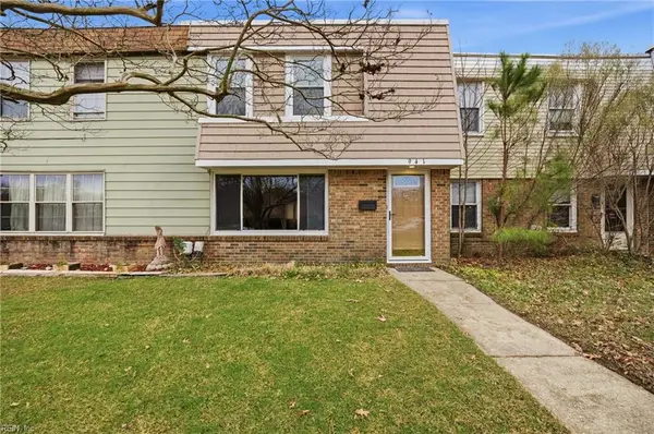 941 S Club House Rd, Virginia Beach, VA 23452