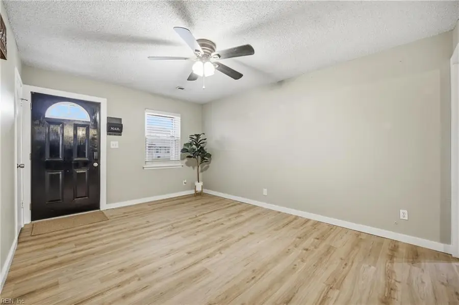 1501 Merton Court, Virginia Beach, VA 23464 - Image #3