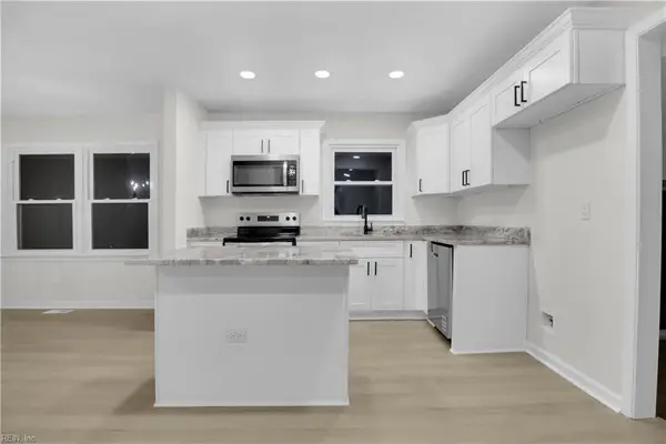 576 Colony Road, Newport News, VA 23602