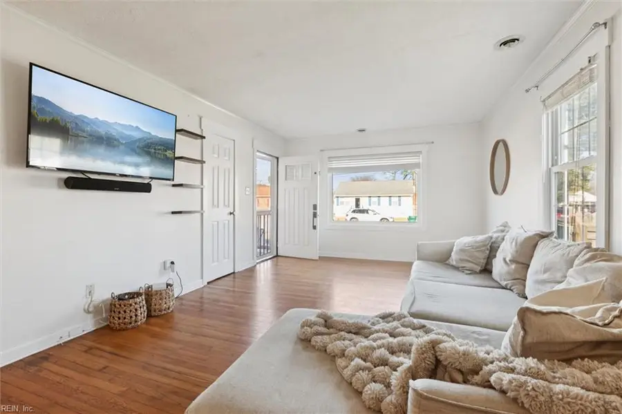 702 Sedgefield Drive, Newport News, VA 23605 - Image #2