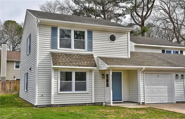 1 Romsey Circle, Chesapeake, VA 23320