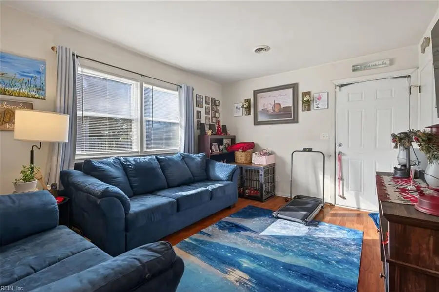 7934 Thompson Road, Norfolk, VA 23510 - Image #3