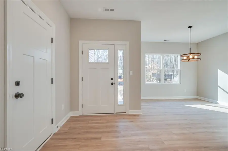 789 Caddie Street, Chesapeake, VA 23322 - Image #2