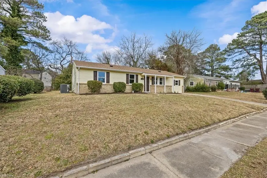 3108 Aaron Drive, Chesapeake, VA 23323 - Image #2