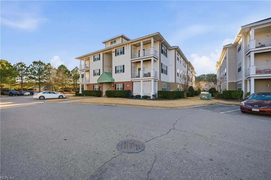 4316 Hillingdon Bend #205, Chesapeake, VA 23321 - Image #2
