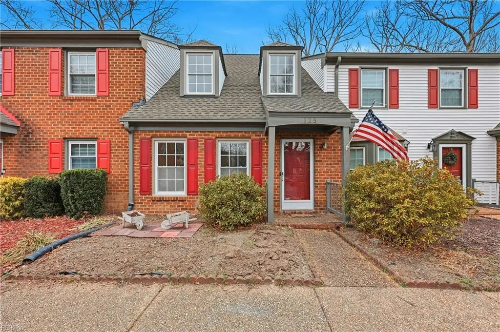 125 Wellesley Drive, Newport News, VA 23606 - Image #1