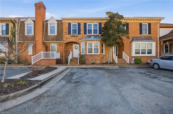 658 Lord Dunmore Drive, Virginia Beach, VA 23464