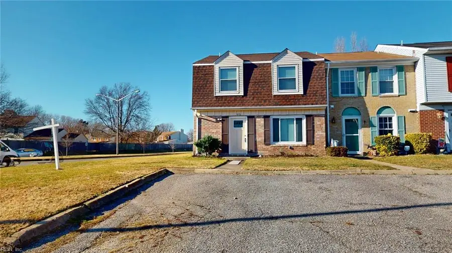 975 Northwood Drive, Virginia Beach, VA 23452 - Image #2
