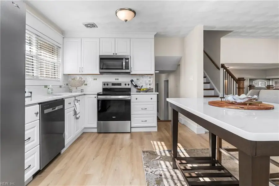 3633 Britt Terrace, Virginia Beach, VA 23452 - Image #3