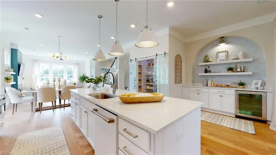 908 Jennings Ln, Chesapeake, VA 23322 - Image #2