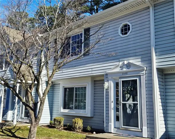 2002 Woodgate Arch, Chesapeake, VA 23320