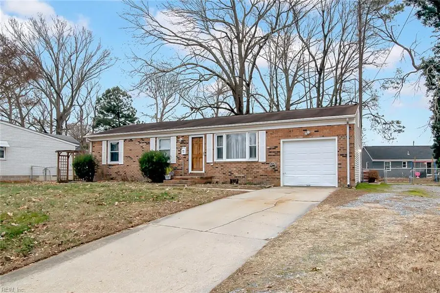 183 Mark Twain Drive, Newport News, VA 23602 - Image #2