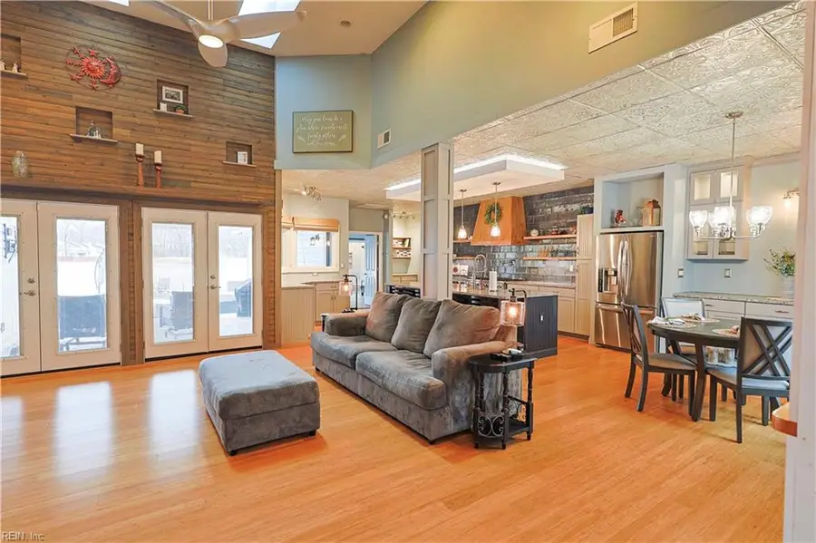 1146 Fairway Drive, Chesapeake, VA 23320 - Image #3