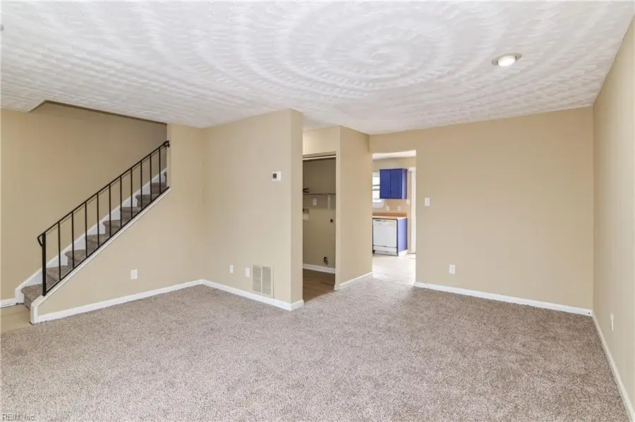 3658 Sylvan Court, Virginia Beach, VA 23453 - Image #3