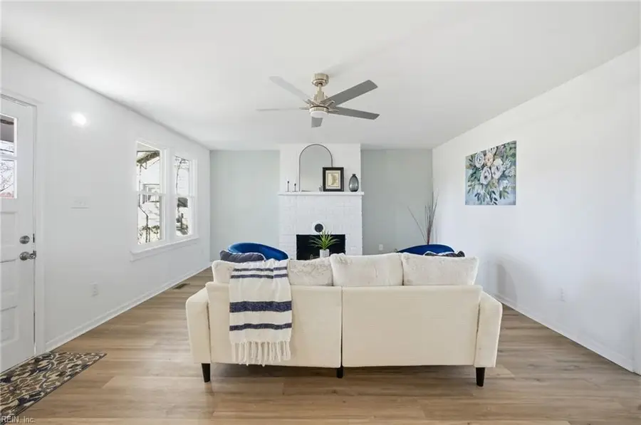 114 Buckroe Ave, Hampton, VA 23664 - #3