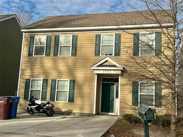 1055 Calloway Avenue, Chesapeake, VA 23324