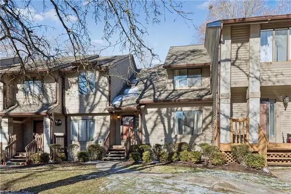 225 Bridgewater Drive, Newport News, VA 23603