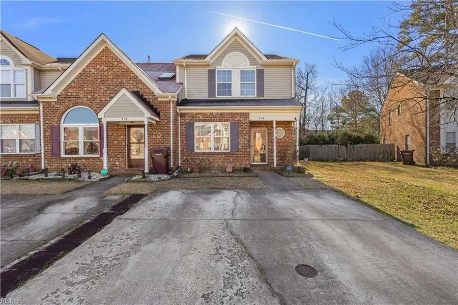 715 Hunters Quay, Chesapeake, VA 23320 - Image #2