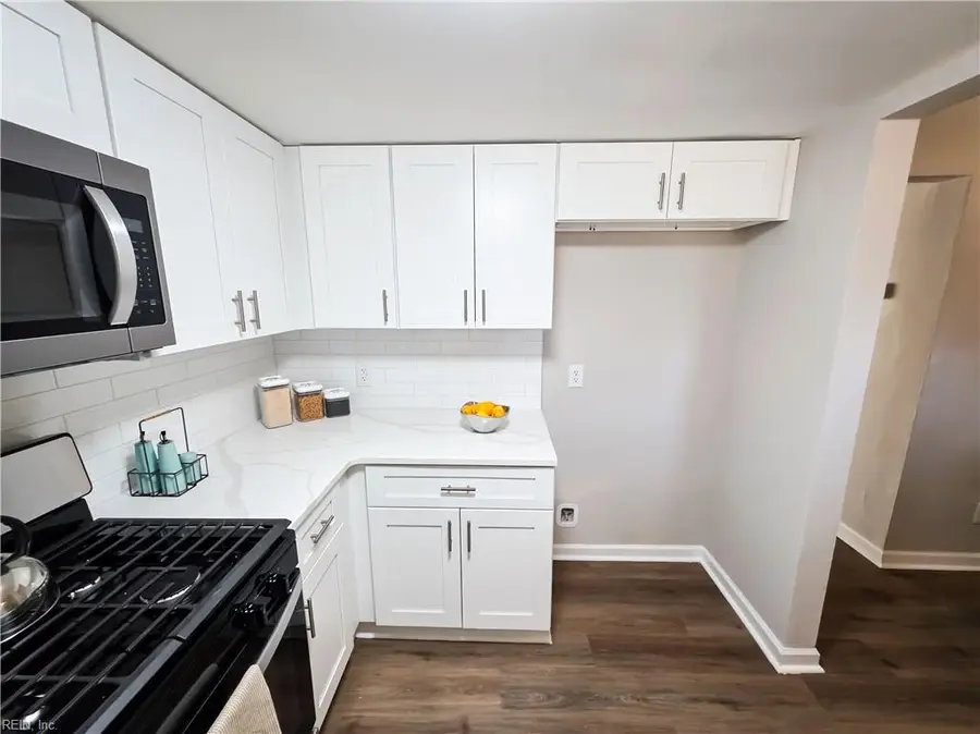 6510 Diesel Court, Norfolk, VA 23513 - Image #2