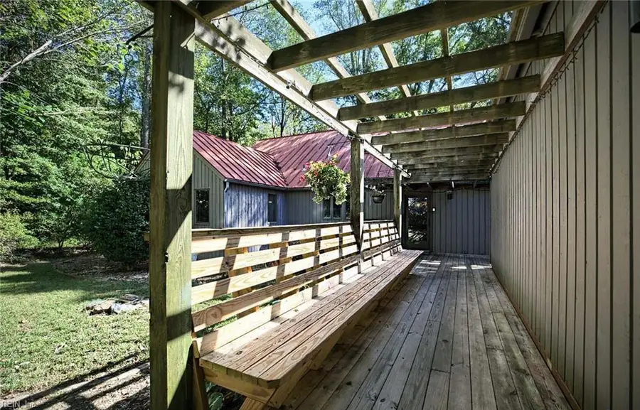 271 Chick Cove Drive, Hardyville, VA 23070 - Image #3