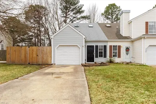 1224 Damyien Arch, Chesapeake, VA 23320