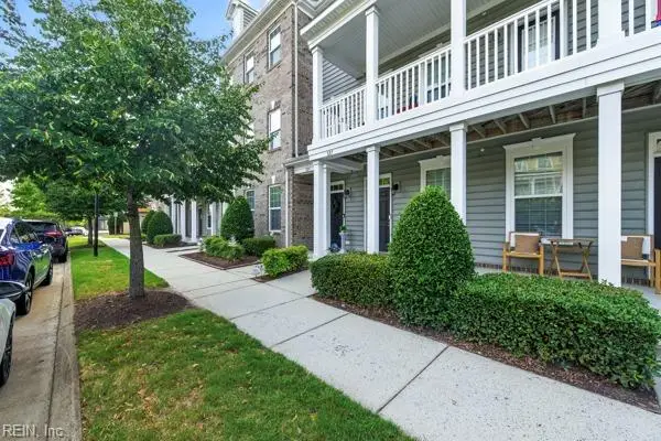 329 Fountain Way, Hampton, VA 23666 - #2