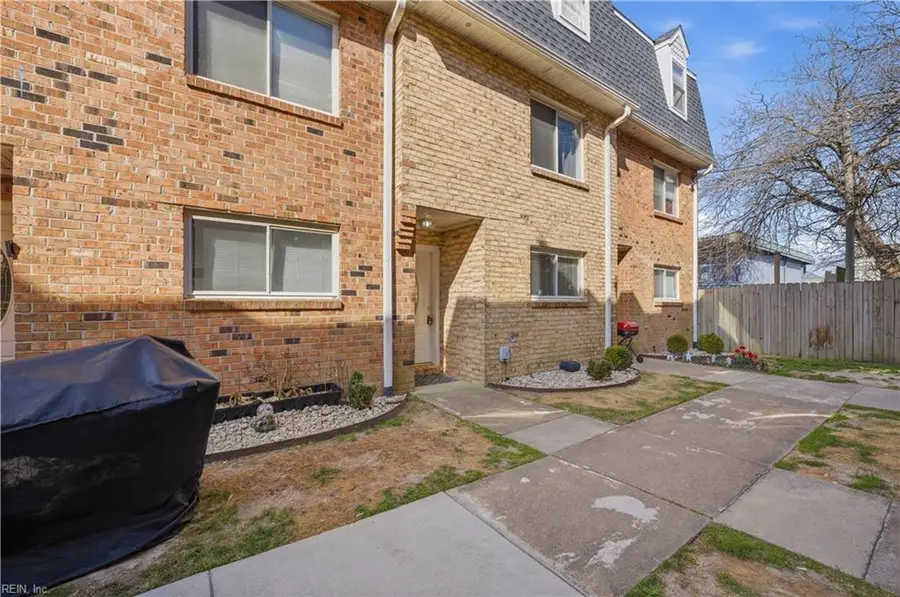 1138 Hillside Avenue #E, Norfolk, VA 23503 - Image #3