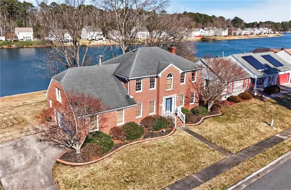 4108 Lakeview Drive, Chesapeake, VA 23323