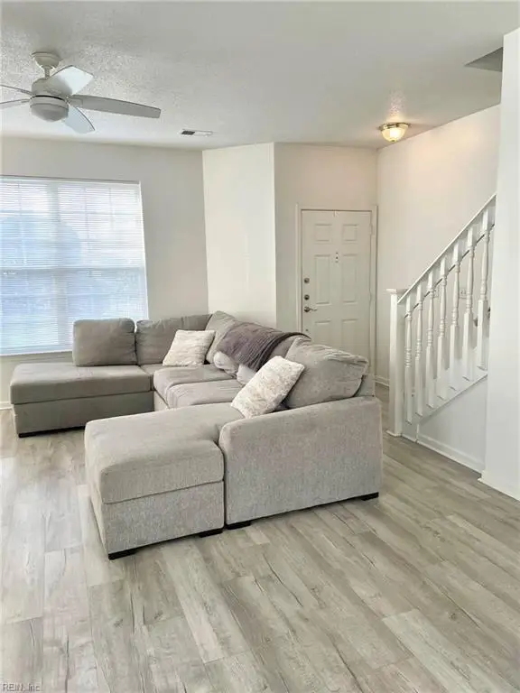 2013 Picardy Court, Virginia Beach, VA 23454 - Image #3