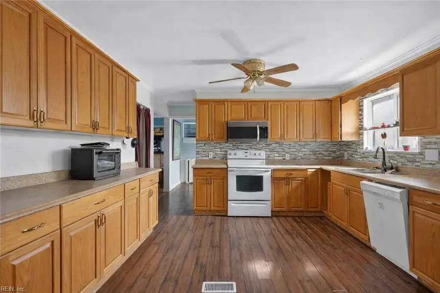 5817 N Ottawa Road, Virginia Beach, VA 23462 - Image #3