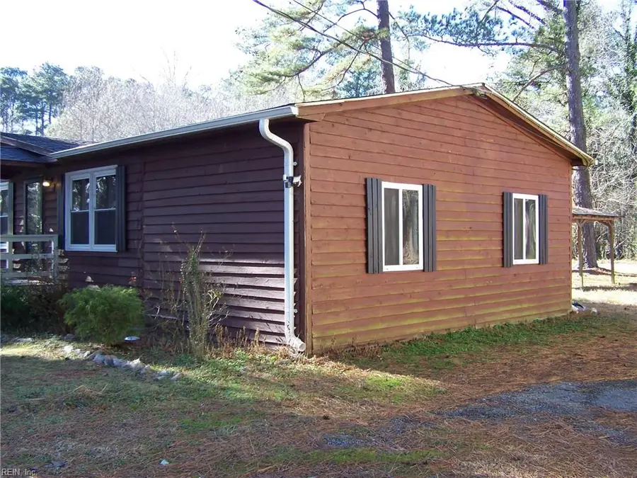 214 Locust Drive, Waverly, VA 23890 - Image #2