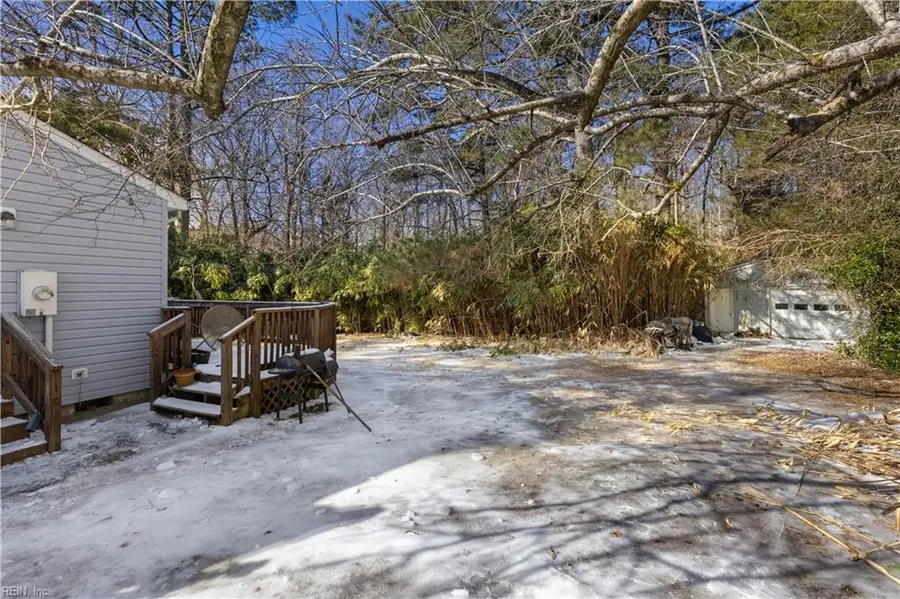 6265 Debbie Circle, Hayes, VA 23072 - Image #2