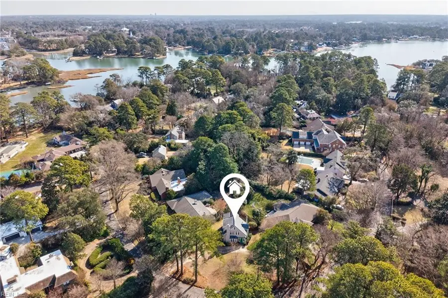 1093 Algonquin Road, Norfolk, VA 23505 - Image #2