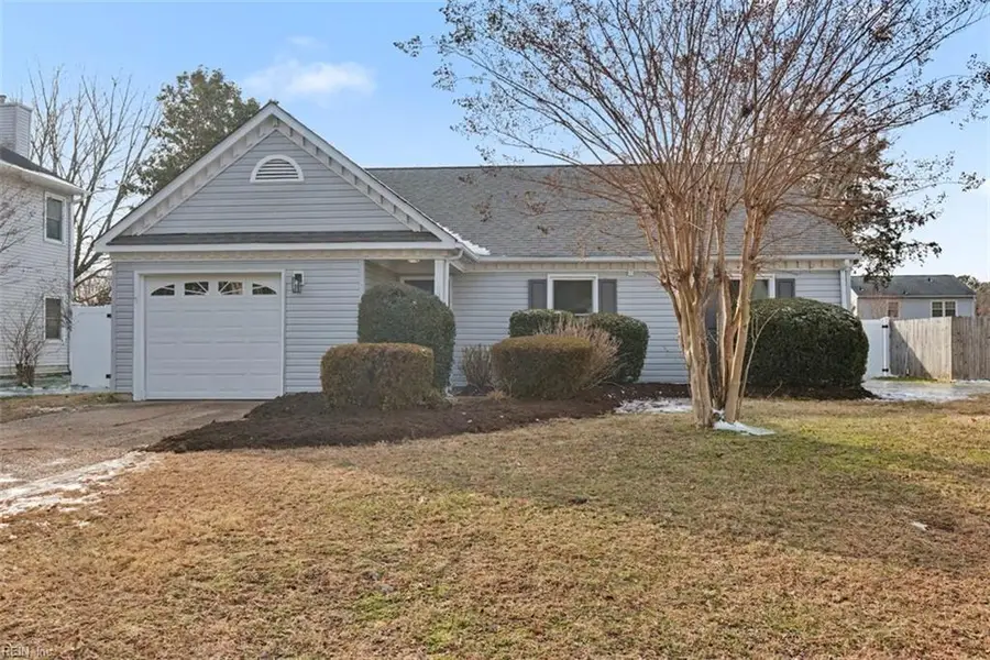 803 Ashley Place, Newport News, VA 23608 - Image #2