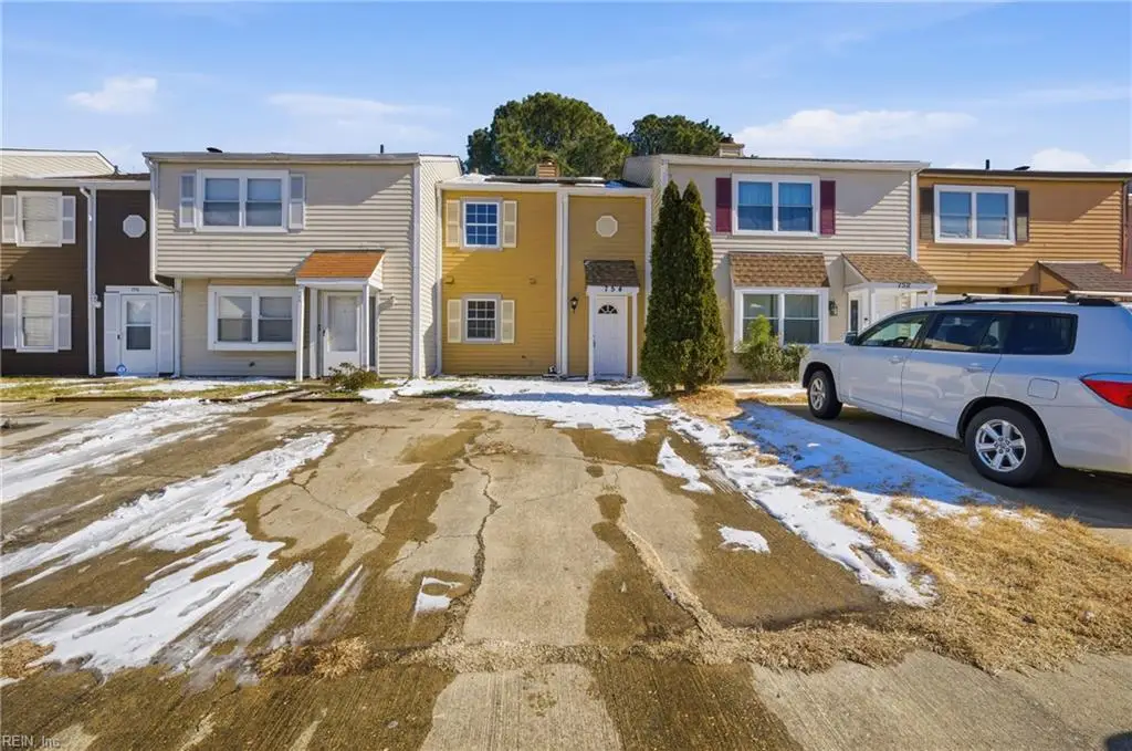 754 Spence Circle, Virginia Beach, VA 23462 - #1