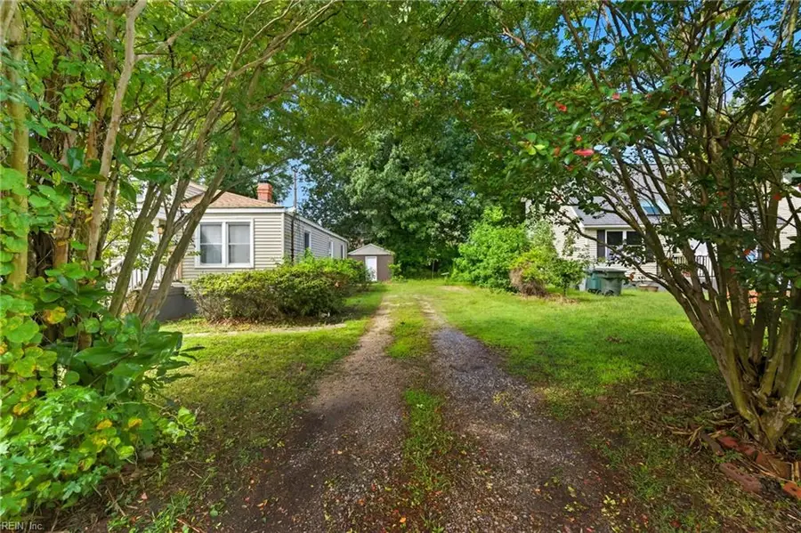 611 Delaware Avenue, Hampton, VA 23661 - #3