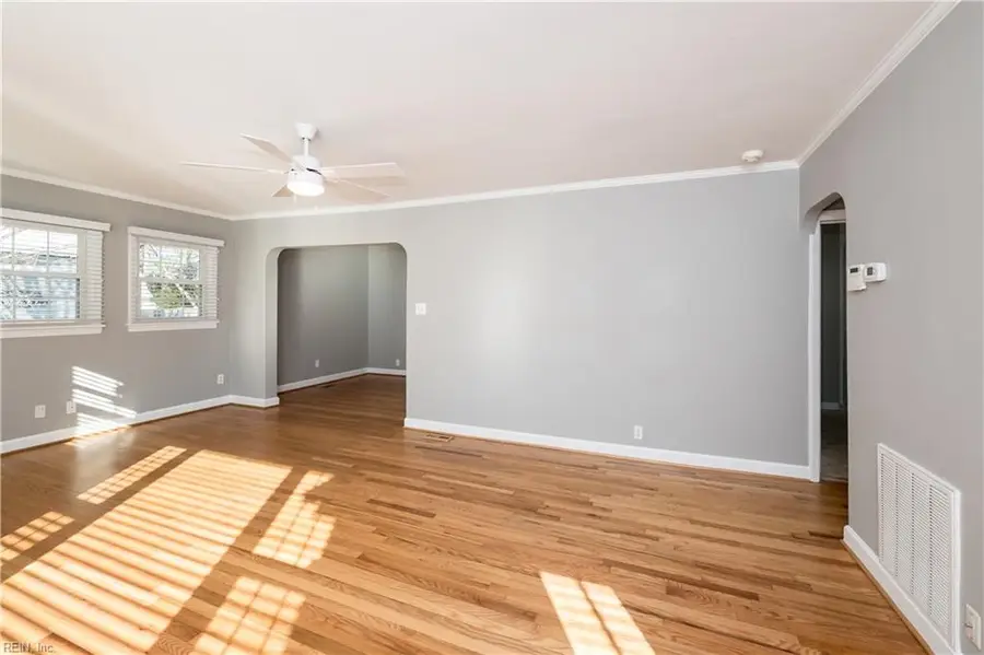 606 N Shore Road, Norfolk, VA 23505 - Image #3