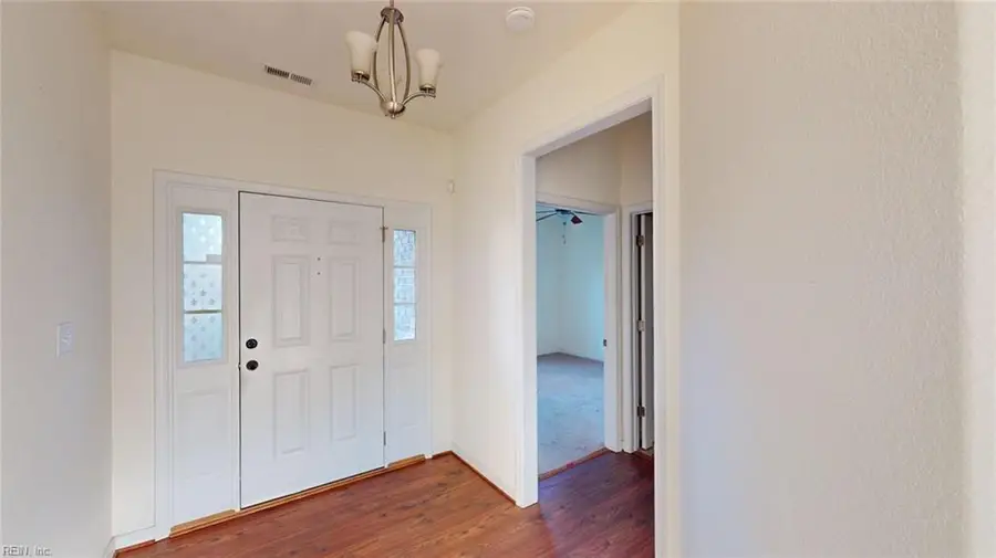 519 Dunning Lane, Chesapeake, VA 23322 - Image #2