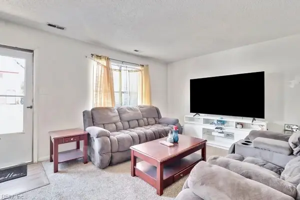 2148 Kimball Circle, Virginia Beach, VA 23455